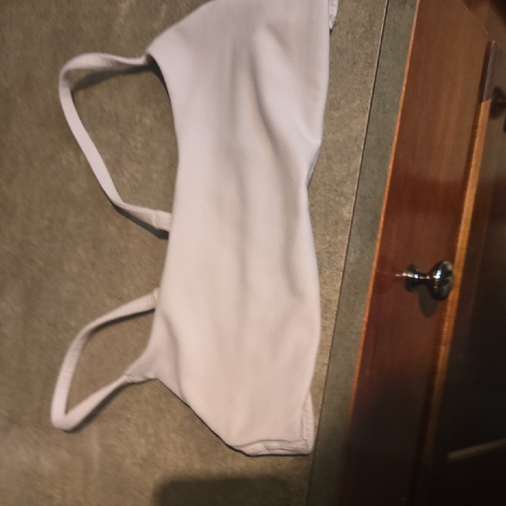 Size 4 Womens White Sports Bra